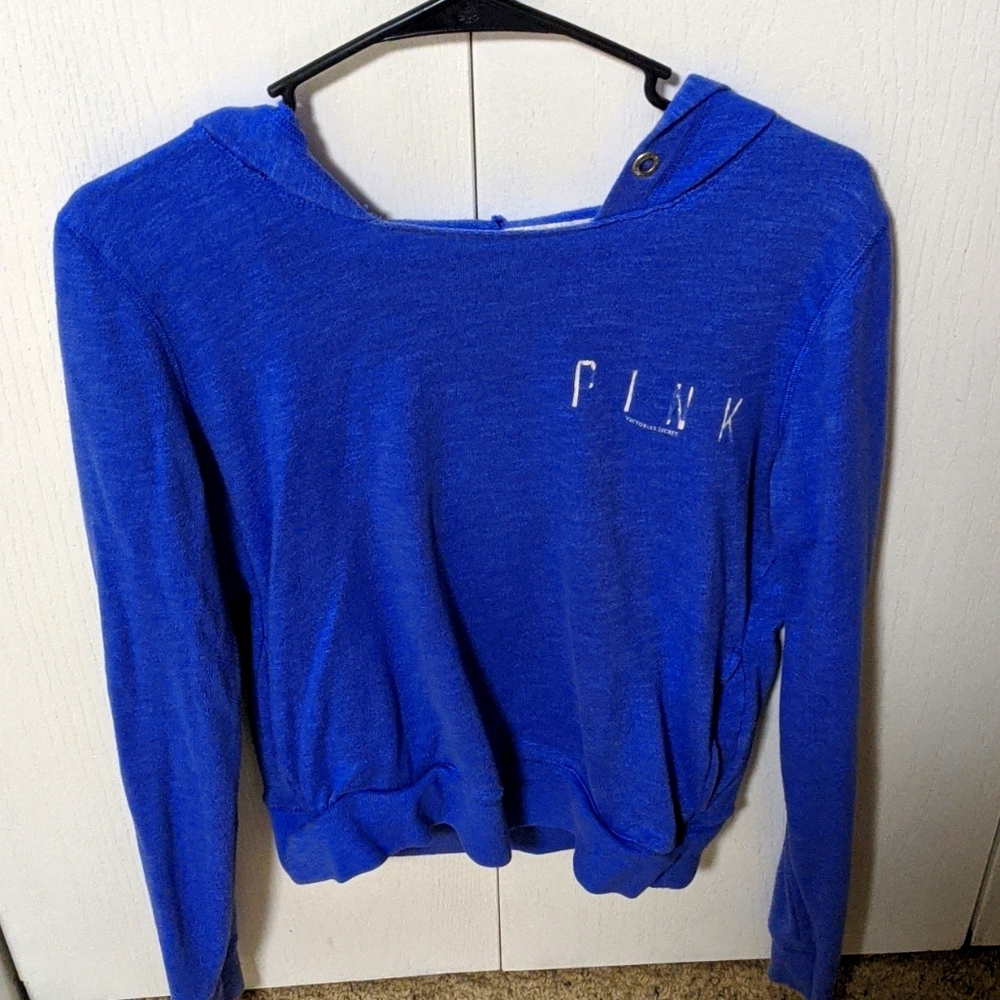 VS pink hoodie